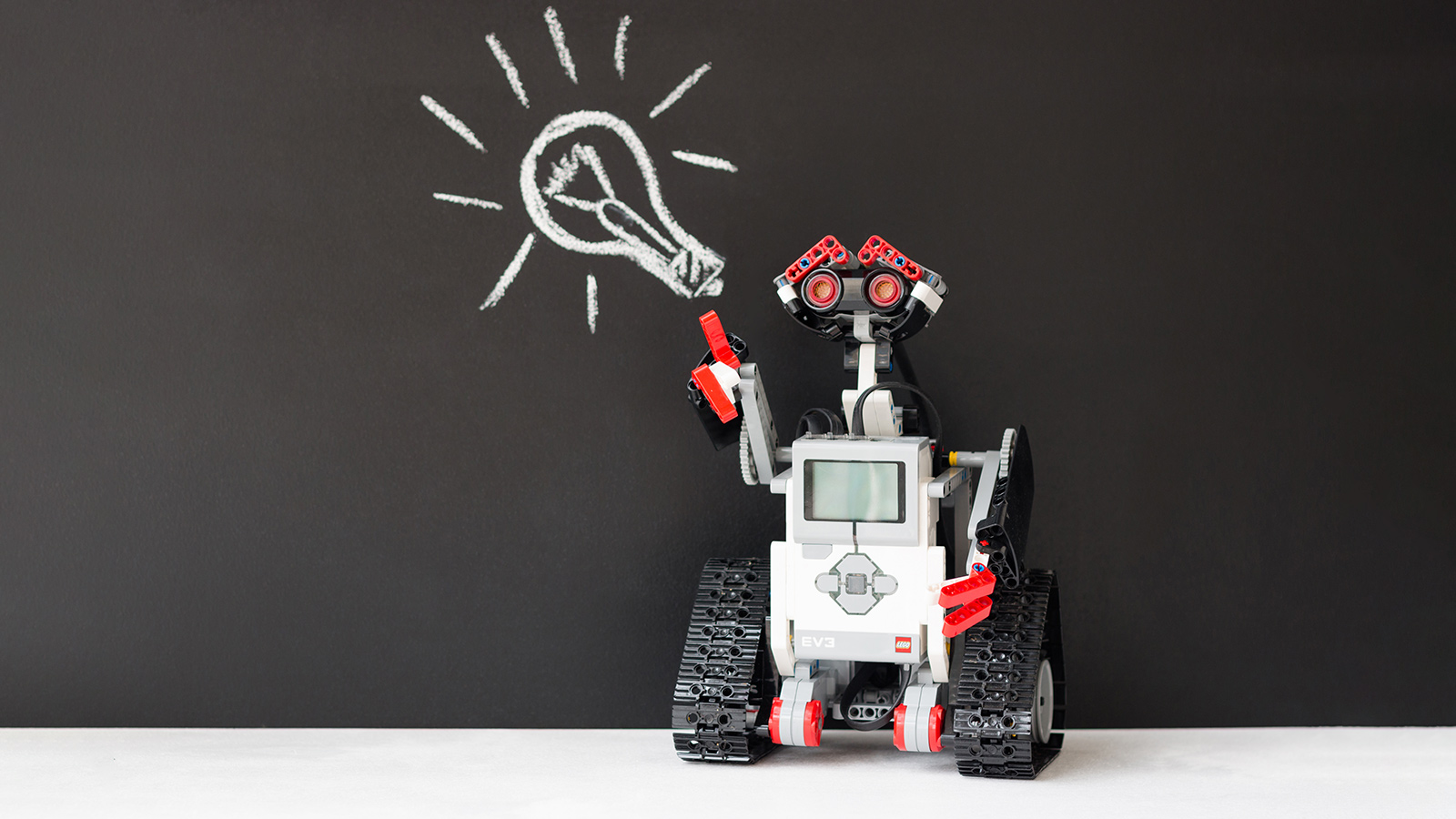 Moving Beyond Pockets of Excellence in Higher Ed AI